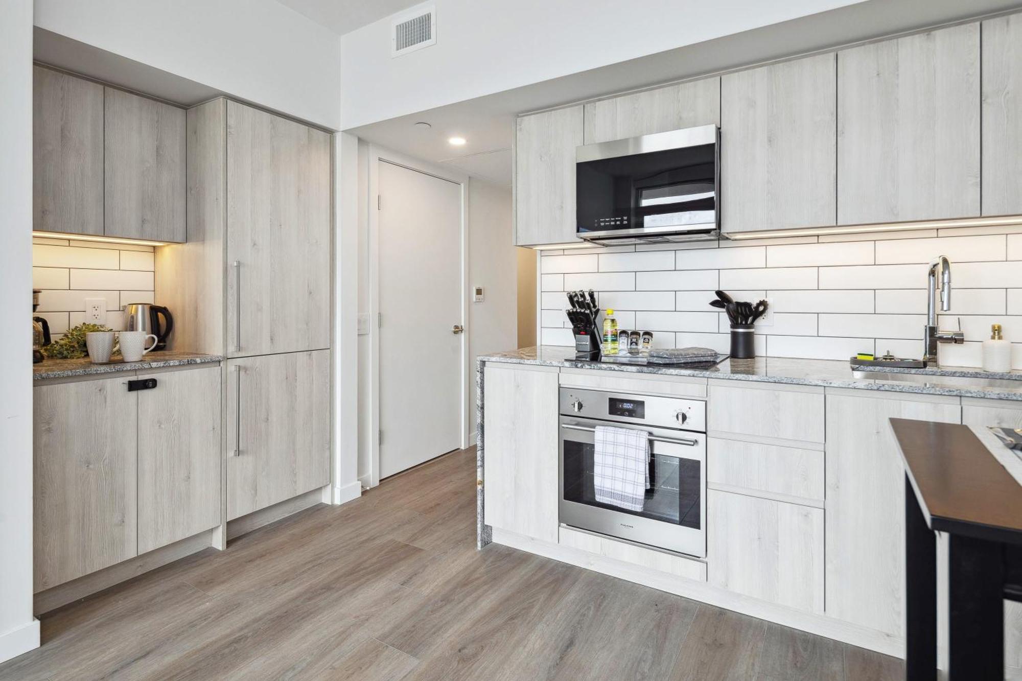 Brand New City Apt In Downtown Vancouver Eksteriør bilde